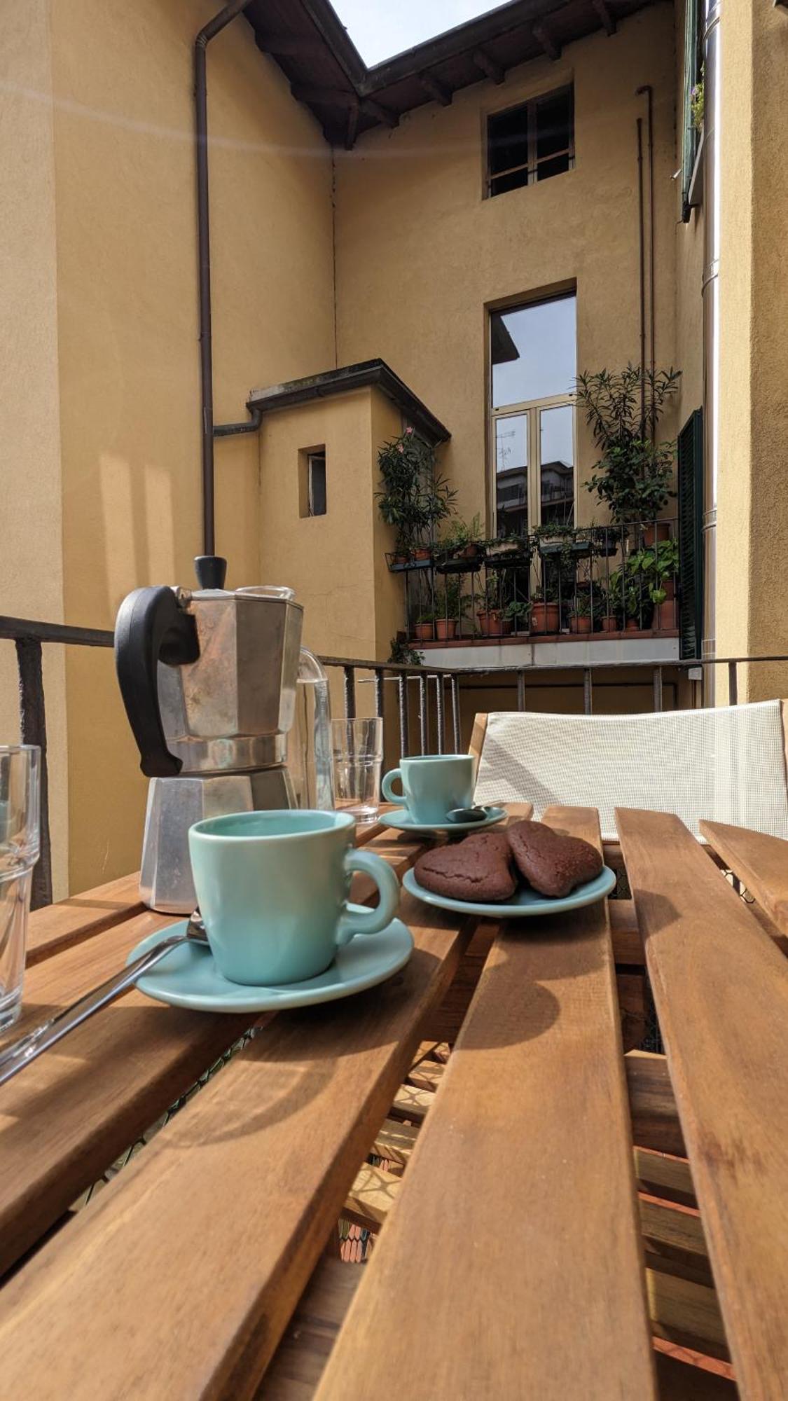 Lake Como Modern And Cozy Apt Live Like A Local Exterior photo